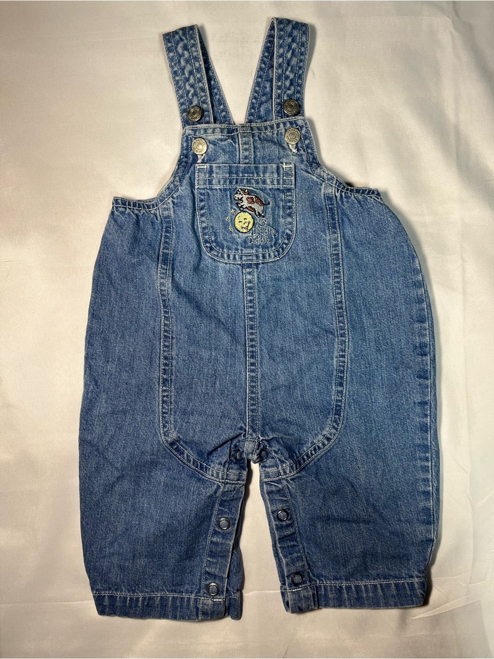Vintage Carter’s Classic Hey Diddle Diddle Blue Jean‎ Overalls 3/6M Nursery